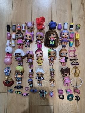 L.O.L. Surprise! dolls and accessories ( Lot 3)